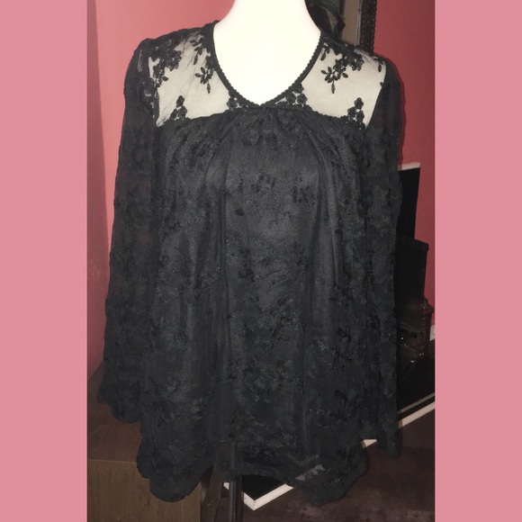Suzanne Betro black lace long sleeve tunic - Picture 4 of 4